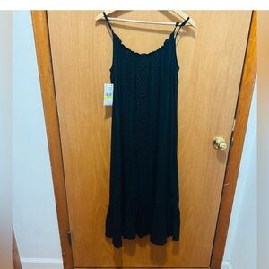 Elegant Black Lace Maxi Dress